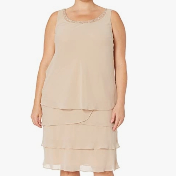 S.L. Fashions Plus Size Embellished Tiered Jacket Dress in Winter Ivory Size 14 - Picture 9 of 11